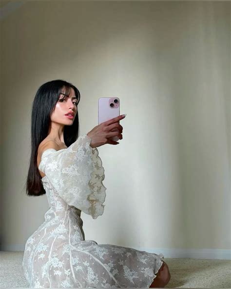 Miranda Raschell (ehcico on ig) in 2025 | Asian beauty, Preppy style