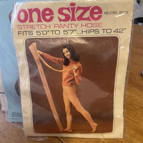 Vintage Lady Beige Stretch Nude Pantyhose W Model On Gem