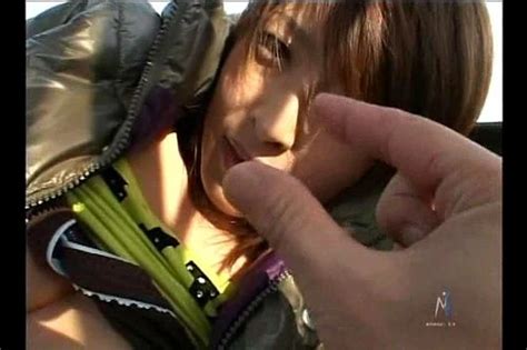 Watch ななの野外公共の場 美乳 露出 Public Porn SpankBang