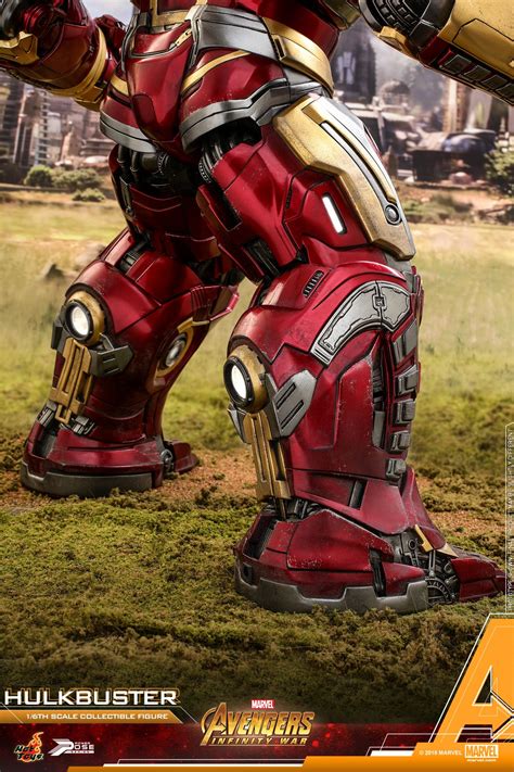 Hot Toys Hulkbuster Figure From Infinity War Revealed