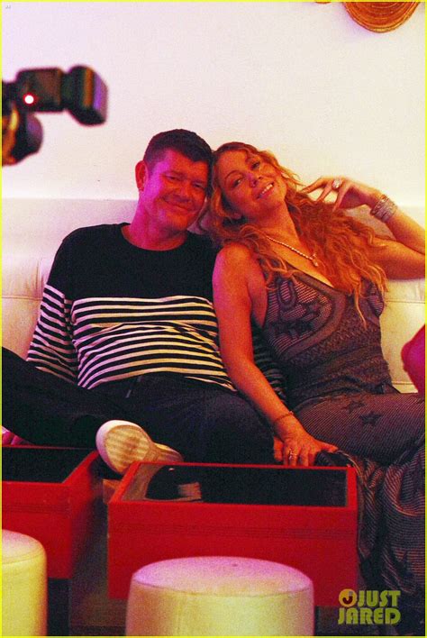 Mariah Carey Teases The Camera In A Glittery Gold Bikini Photo 3717230 Mariah Carey Pictures