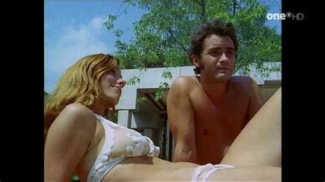 Naked Viktoria Brams In Salto Mortale