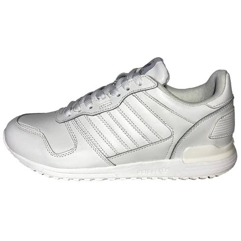 Мужские кроссовки Adidas ZX 700 белые купить в Москве