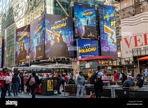 Advertising For The Warner Bros Pokemon Film â€œdetective Pikachuâ