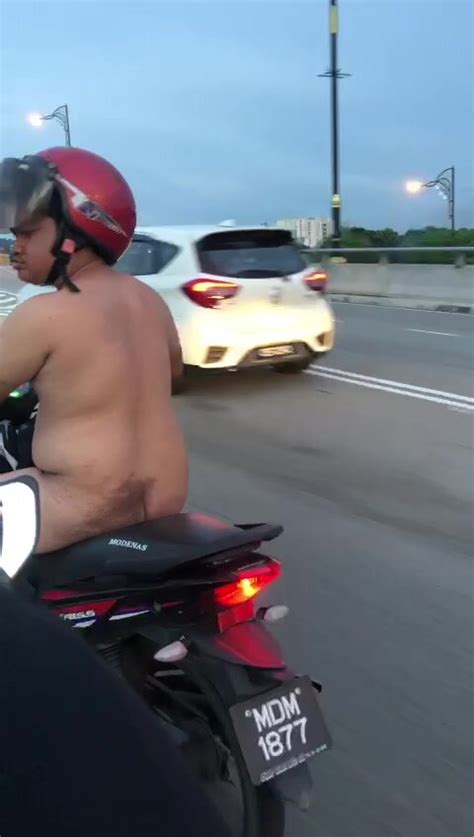 Extreme Hot Weather Nude Motorcyclist ThisVid