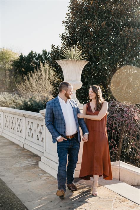 Midtown Park Engagement Photoshoot | Wright & Madeline