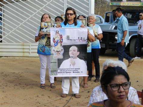 Celebrada Missa De 30 Dias De Saudades Do Padre Genildo Herculano Em