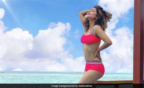 In A Colourpop Pink Bikini Hina Khan Nails Vacation Style In Maldives