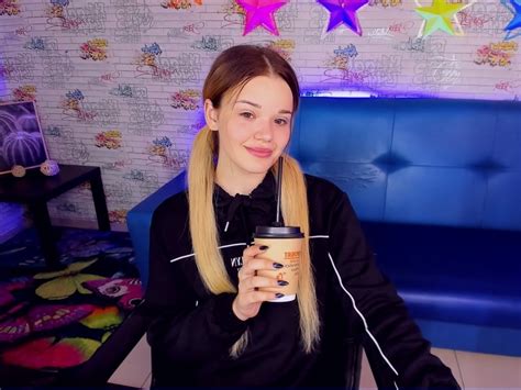 Roza 13 Cam Model Free Live Sex Show Chat Stripchat