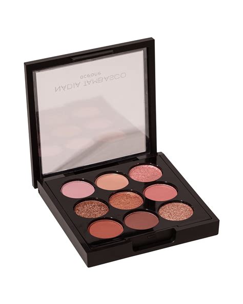 Riachuelo Paleta de Sombras Nude To Go Nádia Tambasco by Océane