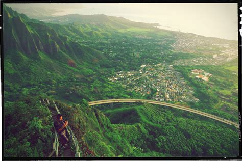 Haiku Stairs | UnrealHawaii.com