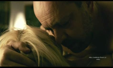 Anna Siskova nude pics página 1