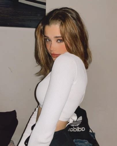 Berta Castane Nude Porn Pics XPicsly