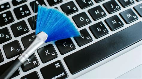 MacBook Keyboard Cleaning Guide: How To Clean Your Keyboard Effectively