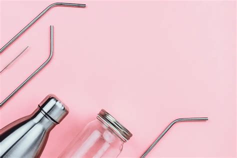 Plastic Water Bottle Alternatives: Use Sustainable Substitutes Instead