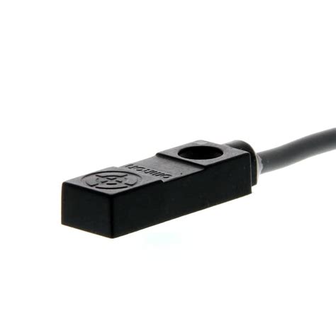 Индуктивные датчики Omron TL-W
