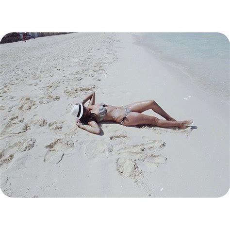 Naked Flor Veliz Added By Pepelepu