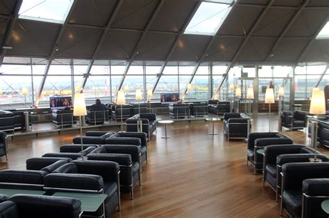 Review: Skyview Lounge, Basel EuroAirport | MorePremium.com