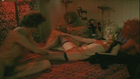 Helga Bender Nude Pics Pagina