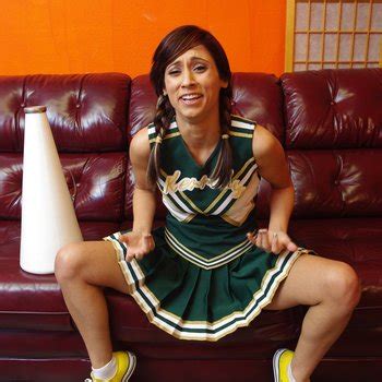 BALL BUSTING PORN STARS 147 Photos