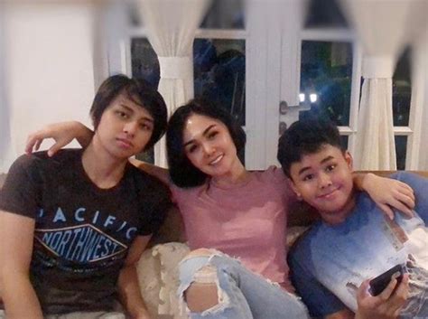 Indonesian Celebrity Says She Accompanies Her Sons Watching Porn To Teach Them Sex Education