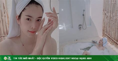 Ch N D I Y U Tr Ng Giang Th Ng Tung Nh Nude Trong B N T M G Y B O M Ng