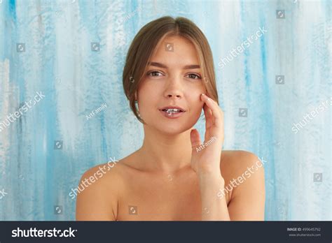 Sensual Attractive Pretty Nude Girl Posing Stock Photo 499645792 Shutterstock