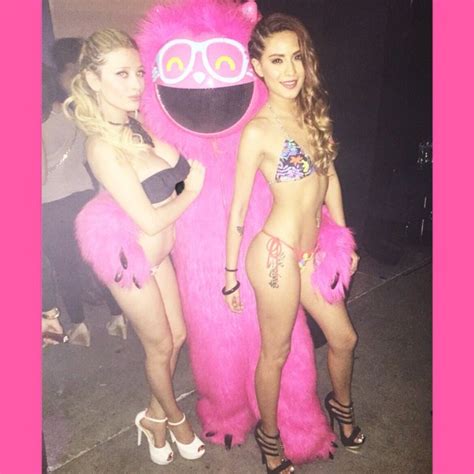 Naked Talía Loaiza Added by jaime