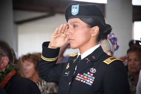 Congresswoman Tulsi Gabbard shares her Veterans Day message | by ...