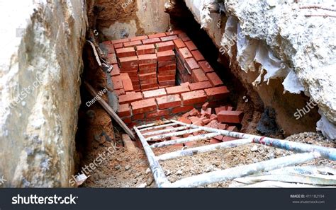 Inspection Chamber Built Using Solid Walls Stock Photo 411182194