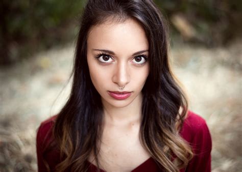 portraits mariana andrea  behance