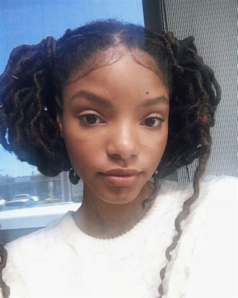 Halle Bailey Natural Hair Styles Locs Hairstyles Chloe X Halle