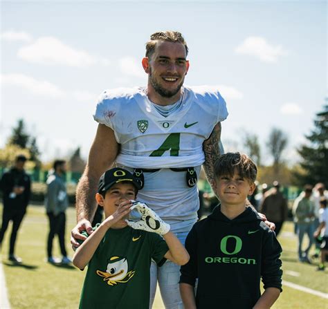 Spencer Webb on Twitter: "#goducks https://t.co/hqeEUgbudC" / Twitter