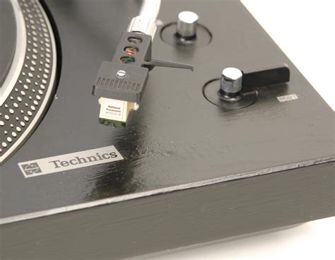 Technics SL-1600 | Turntables | Turntables + X | Audio Devices | Spring Air