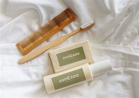 Логотип Avocado natural cosmetics on Behance