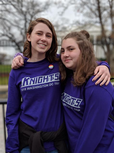 Picture My Lesbian Bi Friends In Front Of The White House R Lgbteens