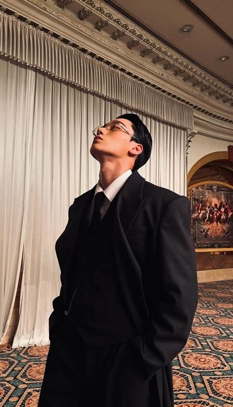 ପ ateez san Sans cute Hot korean guys Kpop guys