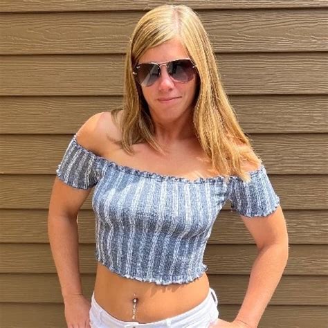 Hot Wife Fucking Some Guy She Met Online Amateur Porn Feat Lisa Brooks By Faphouse Xhamster