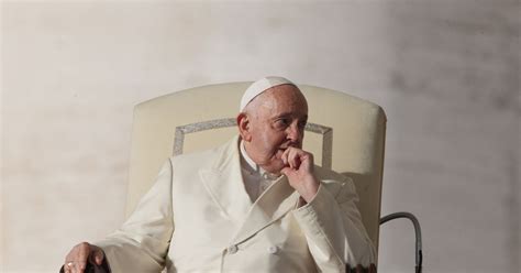 Il Papa Si Scusa Con I Gay Nella Chiesa C Posto Per Tutti