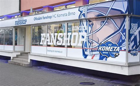 HC Kometa Brno » Kometa otevřela největší fanshop v republice. Přijďte ...