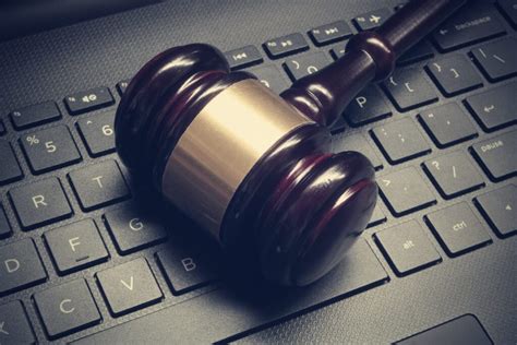 New York S New Revenge Porn Law What Victims Need To Know