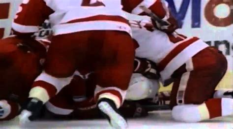 Steve Yzerman Scores Iconic Goal In Double Overtime May 16 1996 Youtube