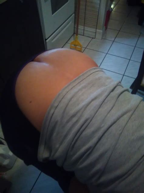 Mature Latina Wife S Thick Ass Shesfreaky