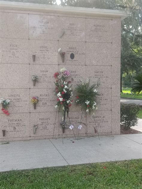 Charles Andrew “Julio Foolio” Jones II (1998-2024) - Find a Grave Memorial