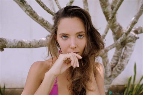 Изображение помечено Skinny Be Gentle Blonde Katya Clover Mango A katya clover