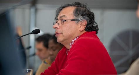 Gustavo Petro Responde A La Pol Mica Por Millonarias Compras De