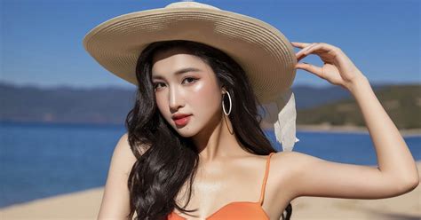 Mai Phương Phương Nhi khoe body nóng bỏng với bikini