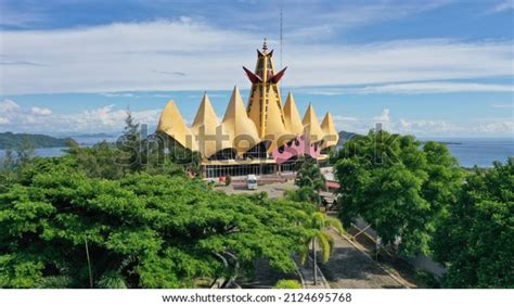 1,424 Lampung Landmark Images, Stock Photos, 3D objects, & Vectors ...