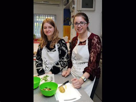 One Handed Cooking In Acton Mylondon