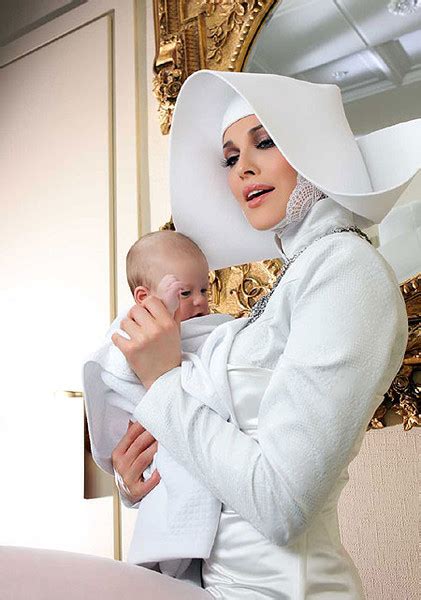 Ответы@Mail.Ru: Как называется головной убор католической монахини?